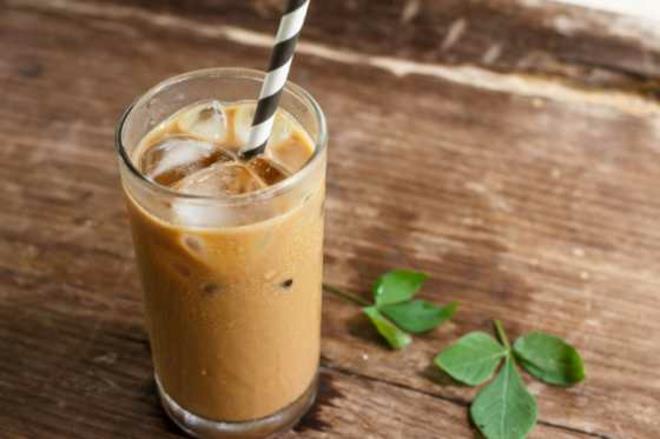 boire une tasse de café dans le monde entier café grec spécialités de café