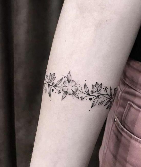 fleurs de tatouage bracelet simple