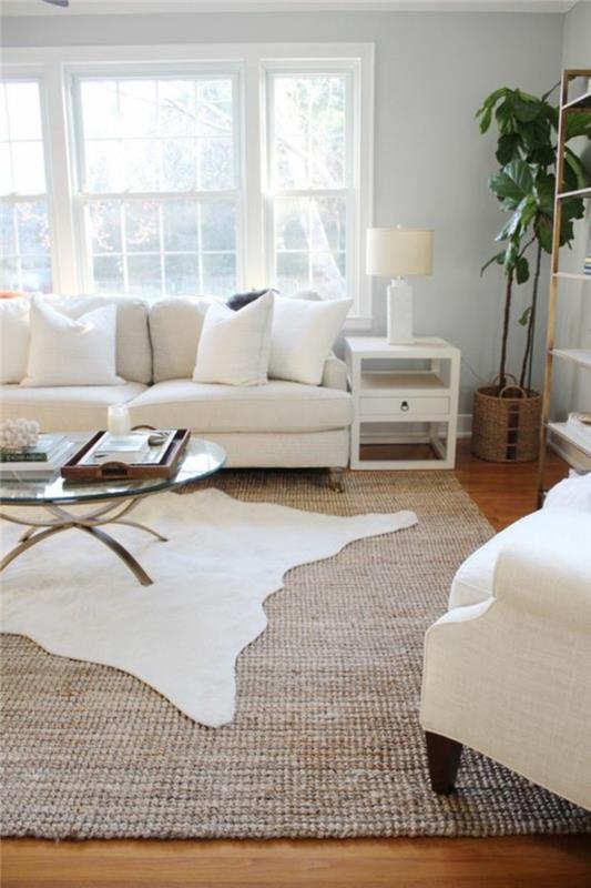 idées d'ameublement pour le salon tapis de fourrure poser des meubles blancs sur le tapis
