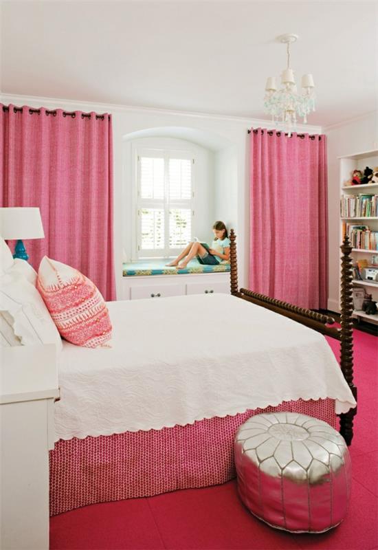 pomysły na umeblowanie pomysły na zasłony do sypialni pomysły na kolory różowe srebrne poduszki na siedzenia