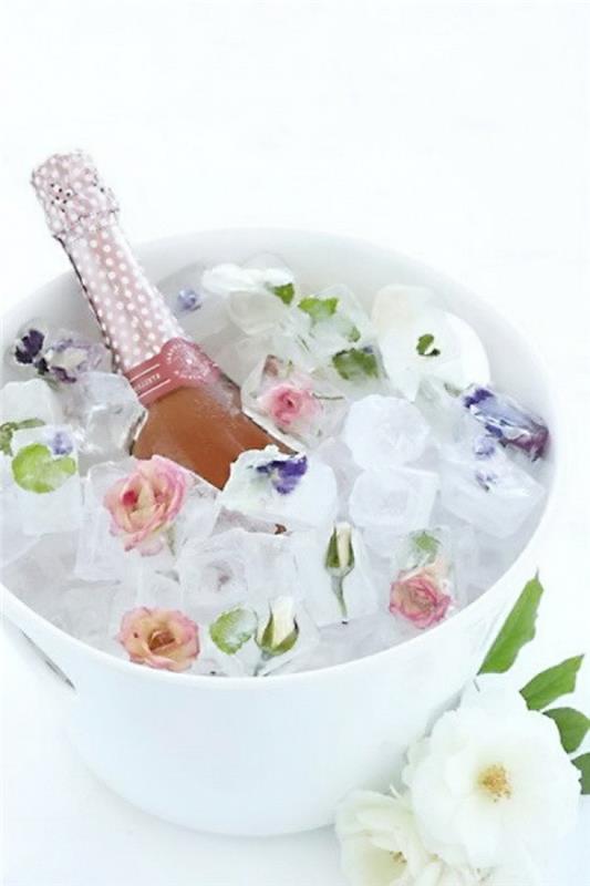 letnie przepisy kostki lodu taca na kostki lodu mrożone kwiaty