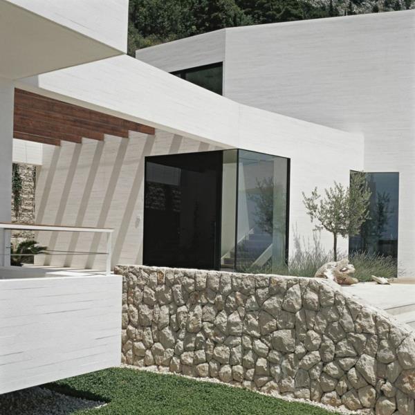 maison élégante en croatie briques silico-calcaires et lignes droites