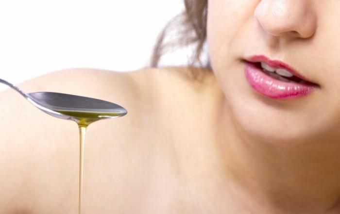 olejek detoksykujący ściąganie kuracja detoksykująca oliwa z oliwek olej sezamowy olej lniany