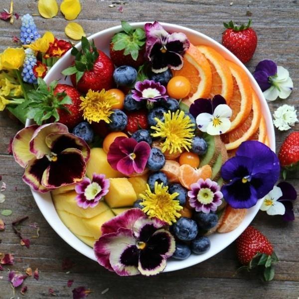 jadalne kwiaty dekoracja sałatka owocowa