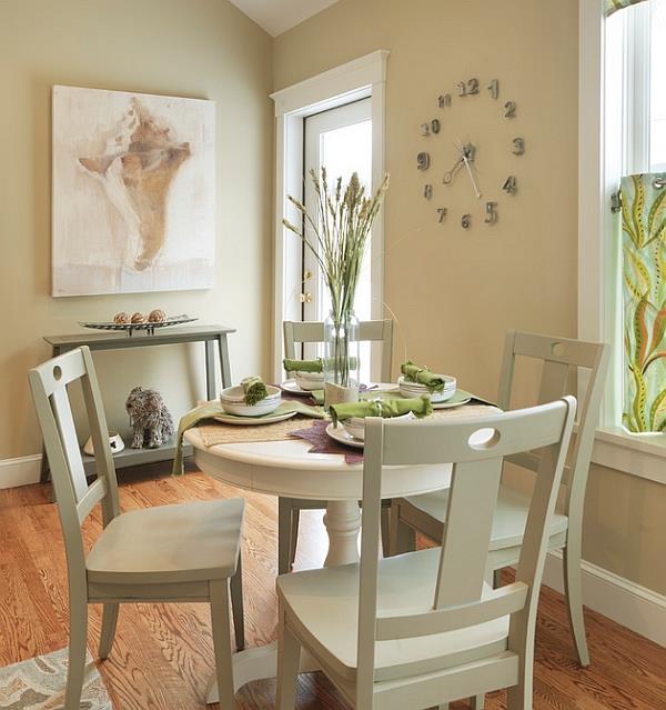 jadalnia stół krzesła kolory drewna żyrandol