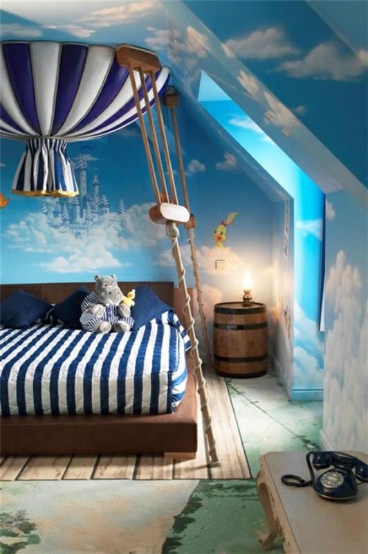 couleur design chambre d'enfant idées de couleur toit en pente décoration murale motif nuages