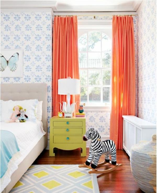 idées de couleurs pour chambre d'enfant design tapis rideaux orange