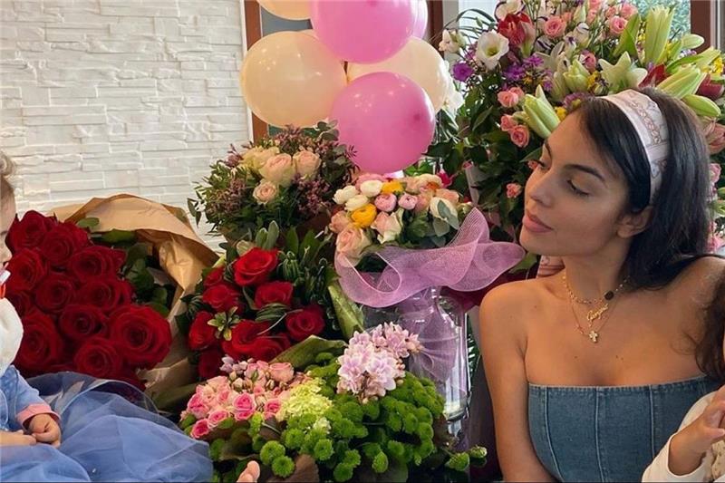 célébration fleurs georgina rodrigues