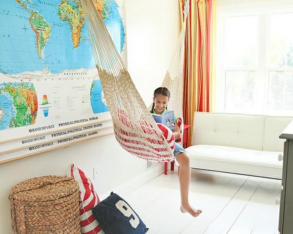 idées feng shui étagères livres mur carte du monde