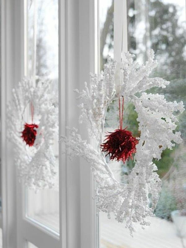 décoration-de-fenetre-noel-decoration-de-noel-fenetre-blanc-guirlandes-de-noel