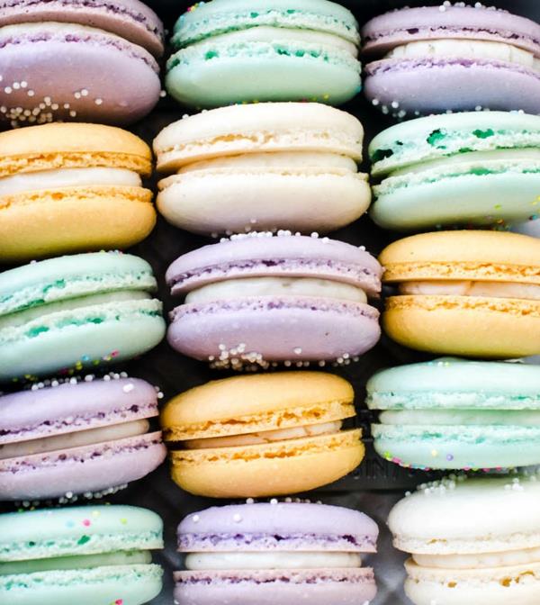 macarons français couleurs pastel