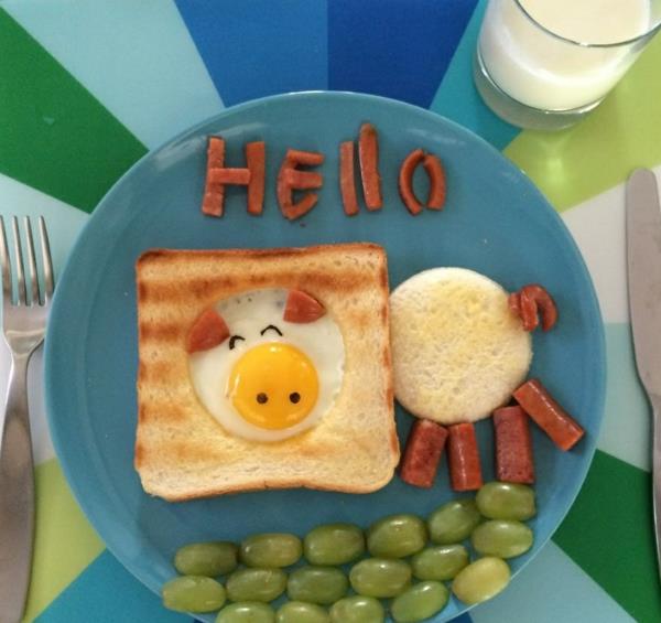 petit déjeuner français vache heureuse