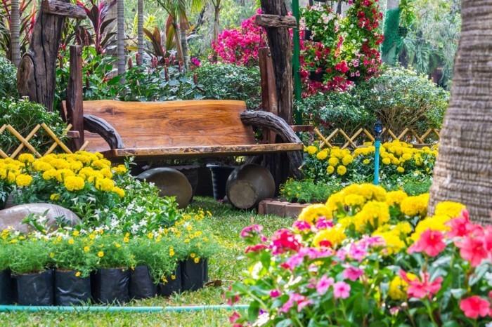 zaprojektuj projekt ogrodu świeży teren na zewnątrz z mnóstwem kwiatów