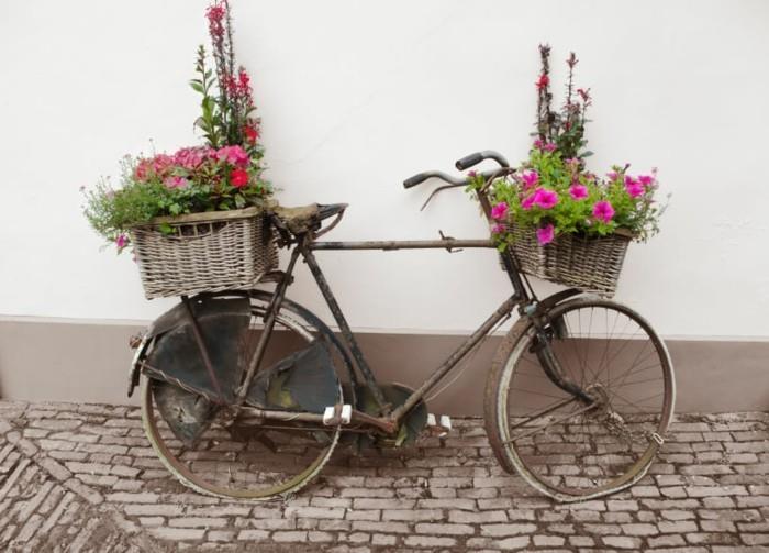 pomysły na projekt ogrodu rustykalne pomysły na ogród z rowerami