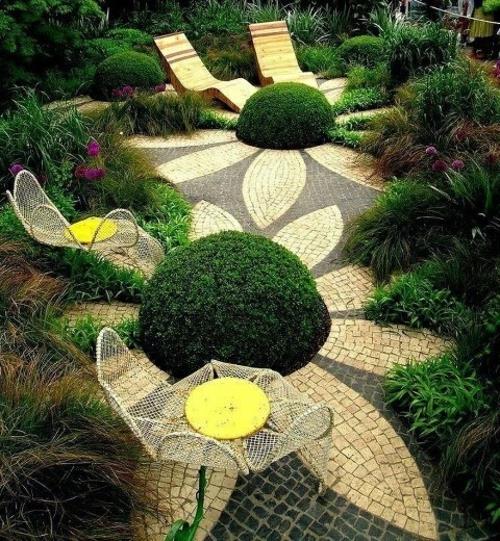 idées de meubles de jardin meubles d'extérieur fleurs artistiques chaises motif de sol