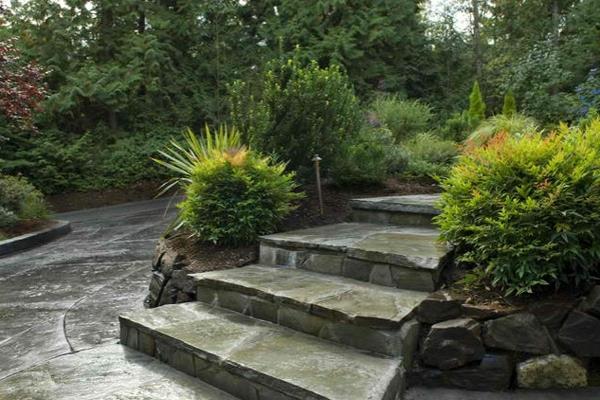 construire votre propre escalier de jardin pierre bois aménagement paysager plantes de jardin