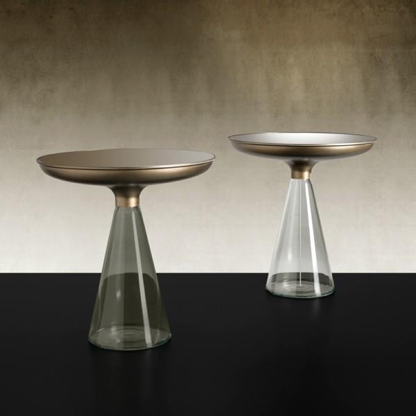 designerskie stoliki ze szkła i metalu