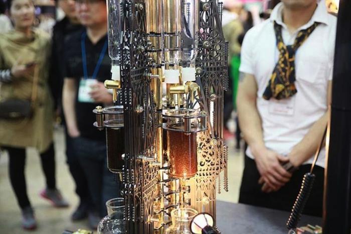 cathédrale gothique laboratoire néerlandais machine à café design eau café eprouvetten infusion de café