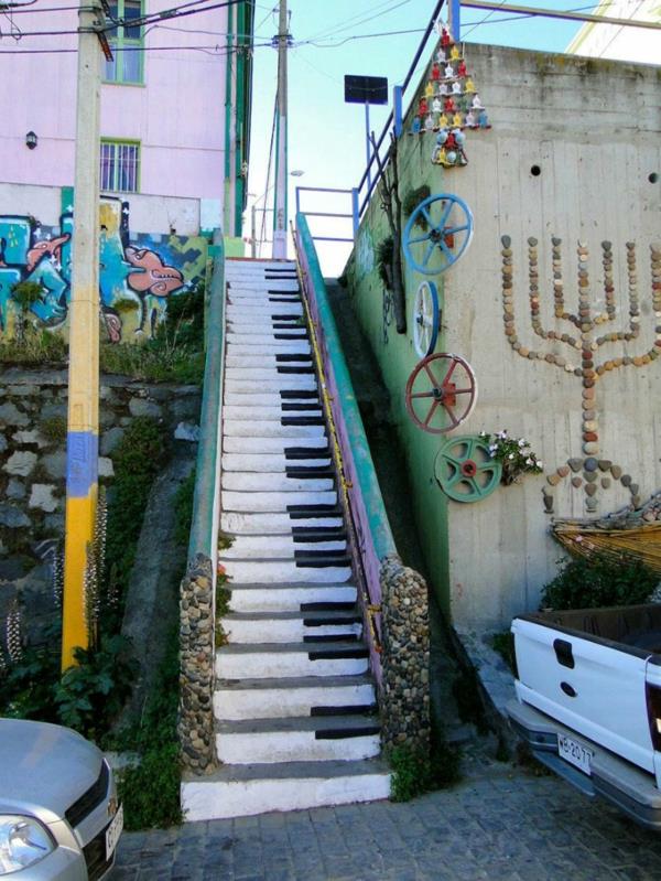 graffiti photos valpasairo chili piano escaliers