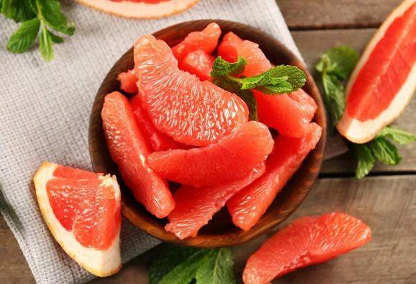 pamplemousse sain vitamines minéraux