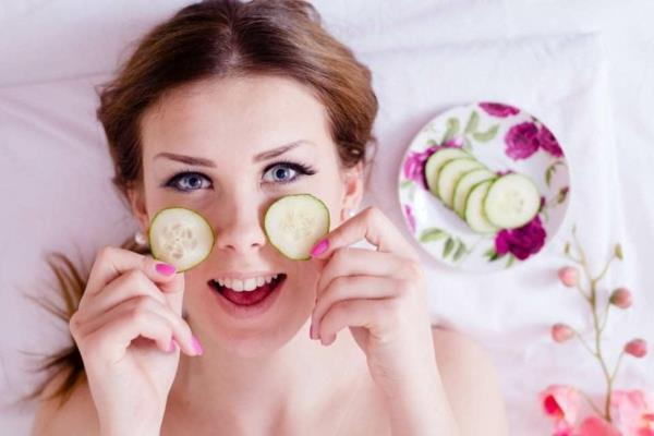 masque au concombre contre les taches de vieillesse