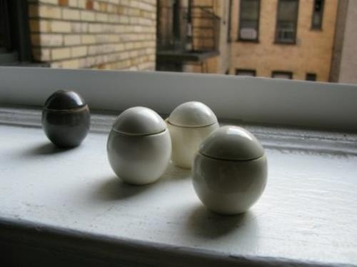 dobre jajko jfisch projektuje pomysł na dekorację ceramiczny pojemnik