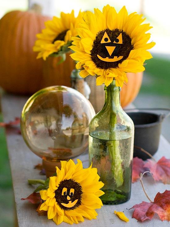 idées d'artisanat d'halloween tournesols avec des visages effrayants