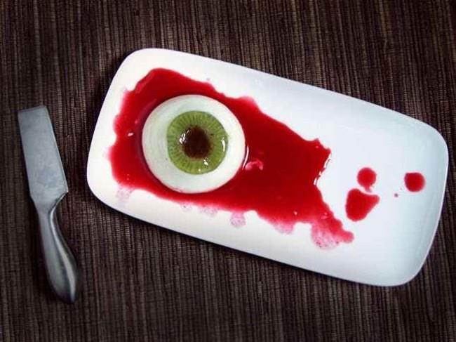 Przepis na deser na Halloween sam zrób fałszywą krew