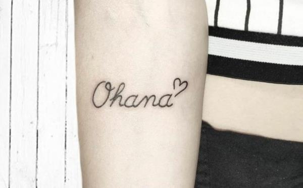 coeur ohana tatouage tatouage de police minimaliste