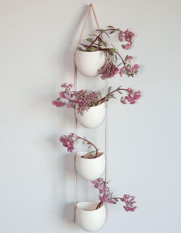 pots de fleurs suspendus plantes d'intérieur décoration murale rose aérée