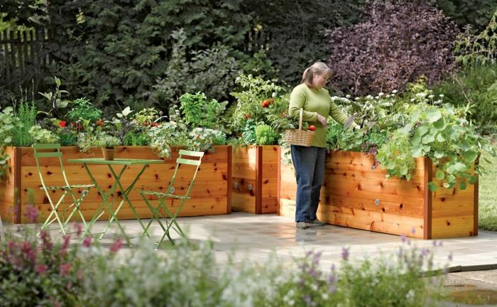 lit surélevé jardin design plantes vert meubles de jardin