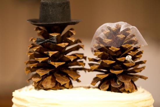 dekoracja ślubna z szyszkami jesień zima