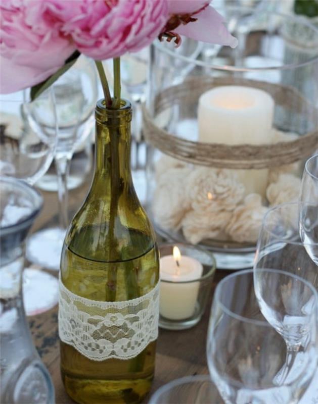 recykling zrównoważona dekoracja stołu butelka wina biała końcówka