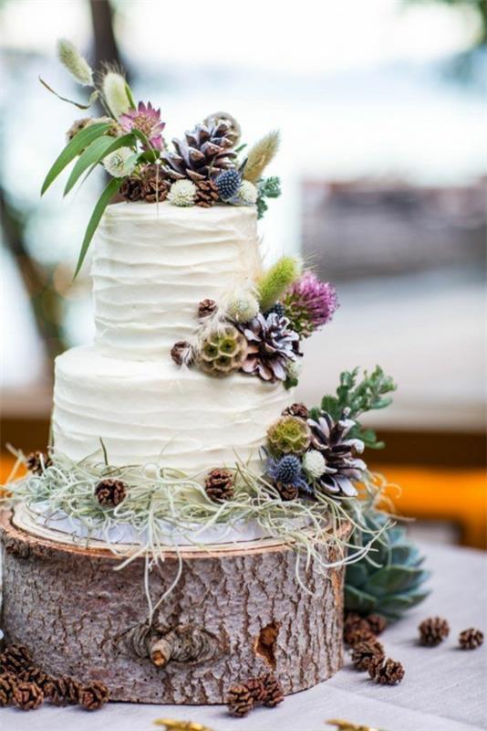 tort weselny zimowy ślub z szyszkami