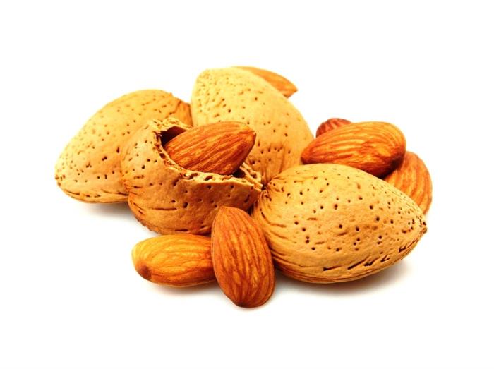 hypertension artérielle amandes noix