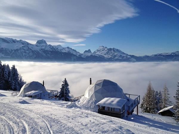 hôtel iglus alpes neige montagnes