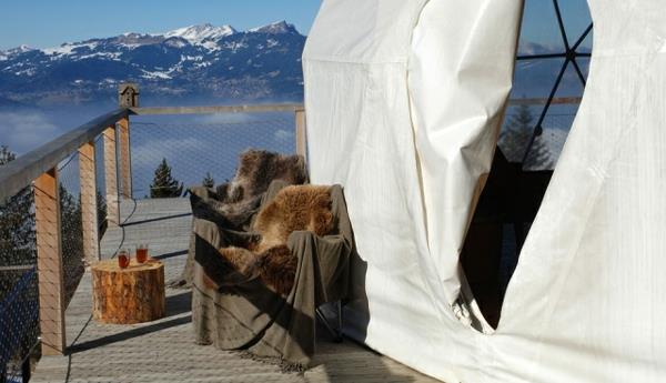 eco hotel igloo hotel de luxe resort balcon