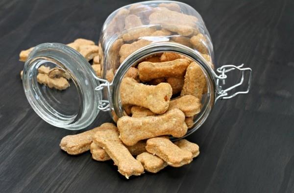 Faites vous-même des biscuits pour chiens comme idée cadeau