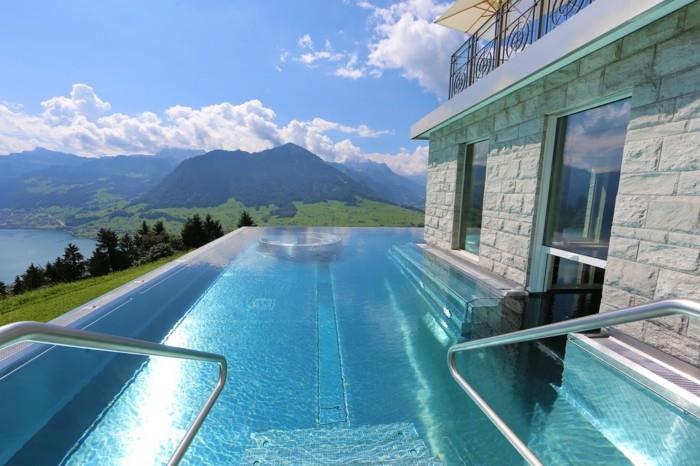 basen bez krawędzi w Szwajcarii Villa Honegg
