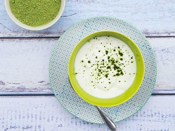 Velouté de jeûne intermittent au matcha