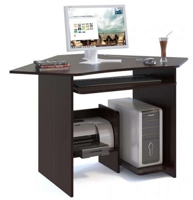 Rohový počítačový stůl s výklenkem pro systémovou jednotku