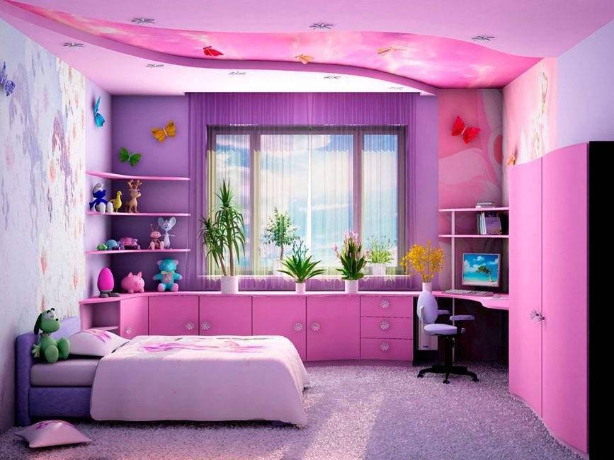 Luxuriöses lila Zimmer