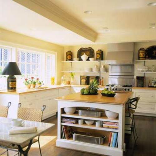 cuisines avec de nombreuses fenêtres confort à la maison