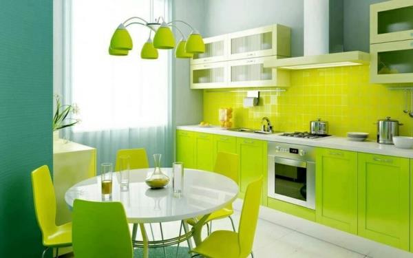 Przemalowanie frontów kuchennych Przemalowanie szafek kuchennych w kolorze żółto-zielonym