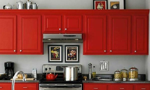 Przemalowanie frontów kuchennych Przemalowanie szafek kuchennych na czerwono