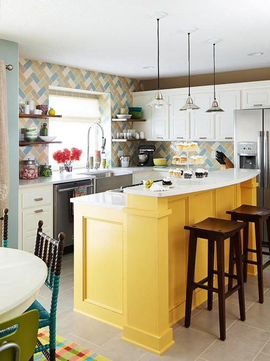 idées d'îlots de cuisine design jaune soleil brillant carreaux colorés