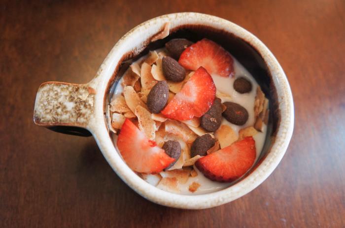régime cétogène graisses saines acides gras petit déjeuner sain cacao fraises lait
