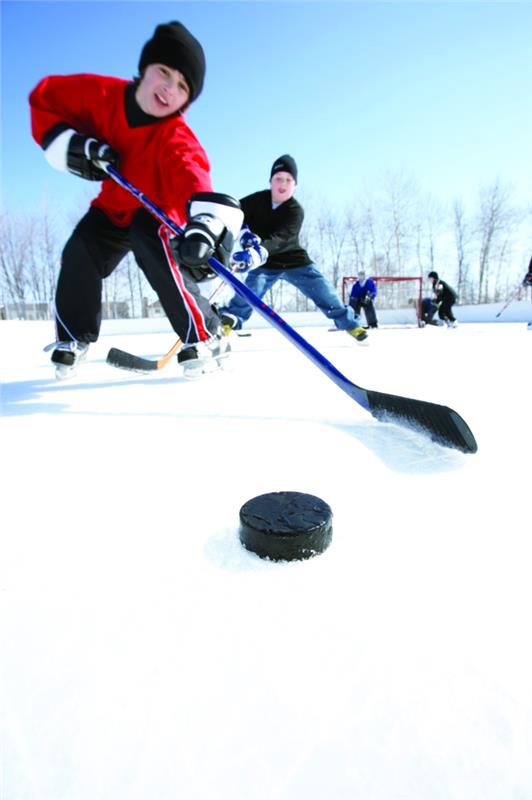 sports pour enfants sports pour enfants jouant au hockey