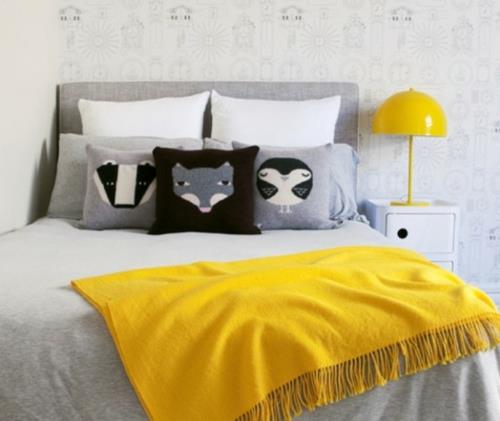 pomysł na projekt pokoju dziecięcego poduszka szara żółta biała