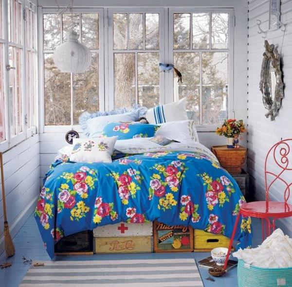 couleur de la chambre des enfants couvre-lit coloré tapis chaise